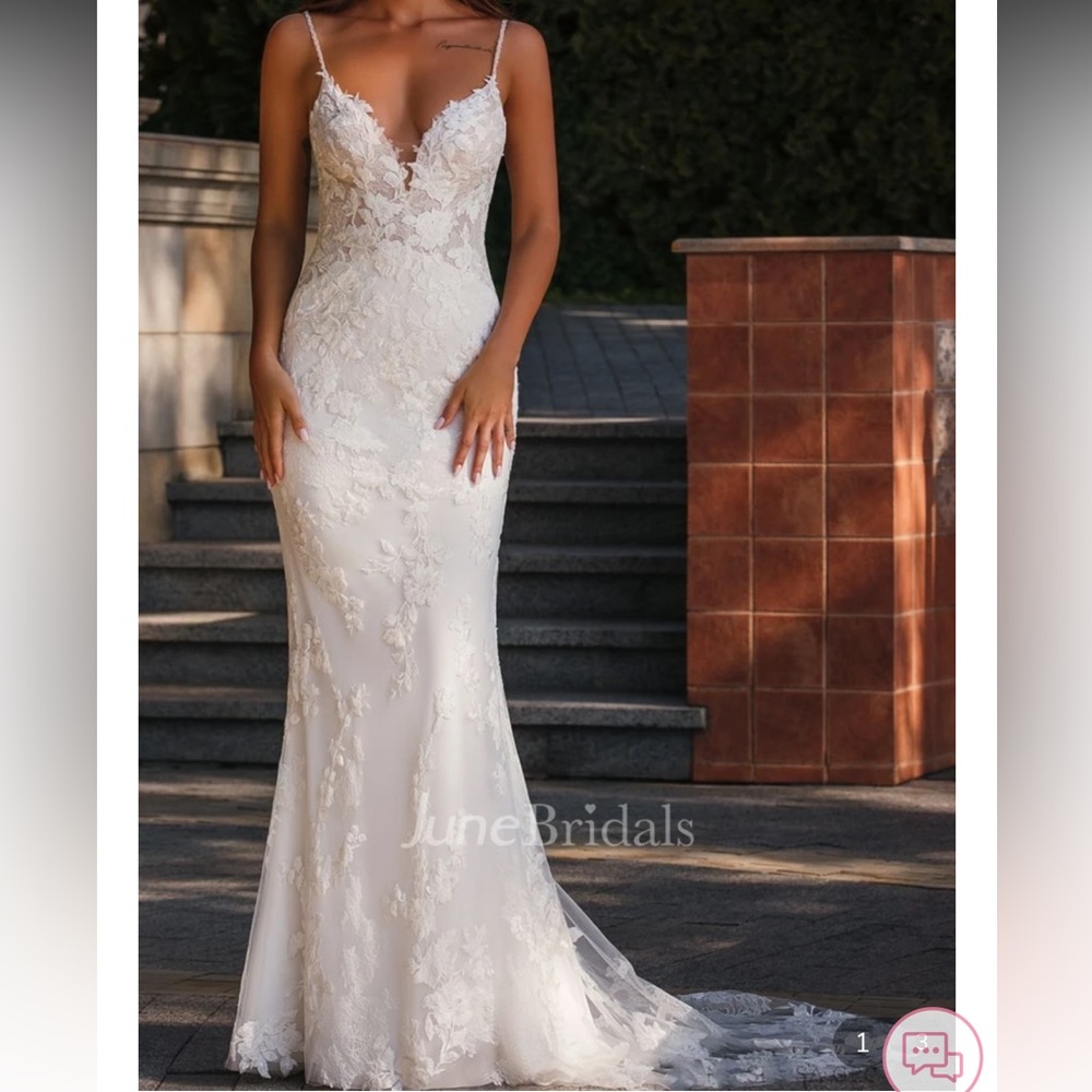 Wedding dress